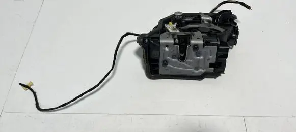 BMW X1 F48 F49 Rear door lock 7281939 34904
