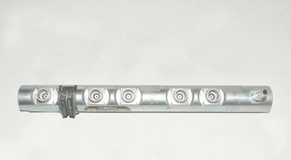 BMW 3 E90 E91 Fuel main line pipe 7809128