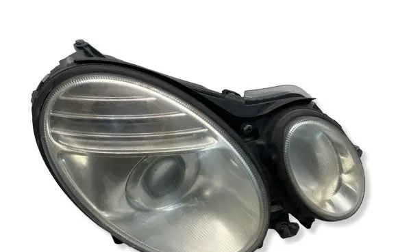 Mercedes-Benz E W211 Headlight/headlamp 16259200 5DC00906000
