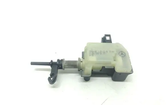 Mercedes-Benz ML W164 Fuel tank cap lock A2518200197