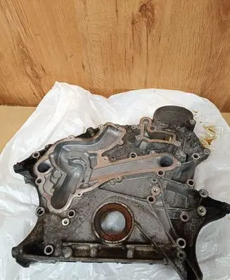 Mercedes-Benz E W238 Timing belt guard (cover) A2760150100 A2760150300