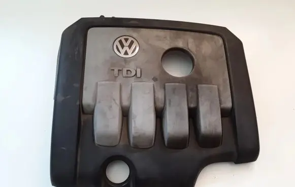 Volkswagen PASSAT B6 Engine cover (trim) 03G103925BF