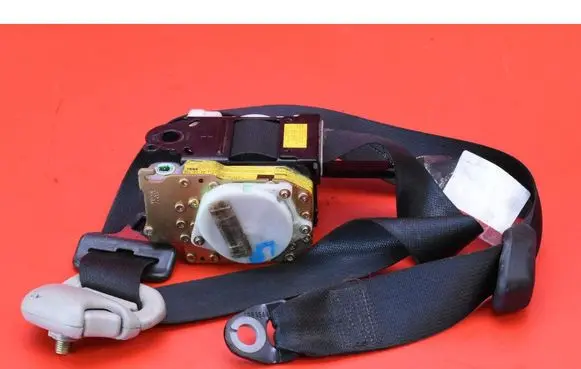Toyota Yaris Verso Front seatbelt 73220-0D052