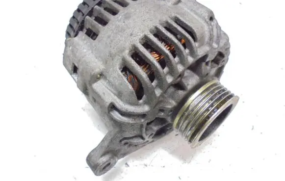 Peugeot Partner Generator/alternator 25418628