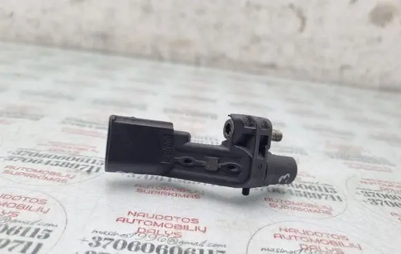 Volkswagen PASSAT B6 Crankshaft position sensor 038908433A