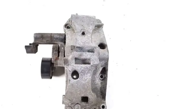 BMW 5 F10 F11 Generator/alternator bracket 7619250