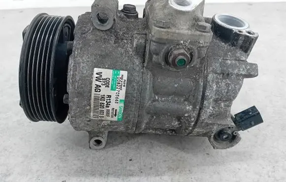 Volkswagen PASSAT B6 Air conditioning (A/C) compressor (pump) 1K0820803S