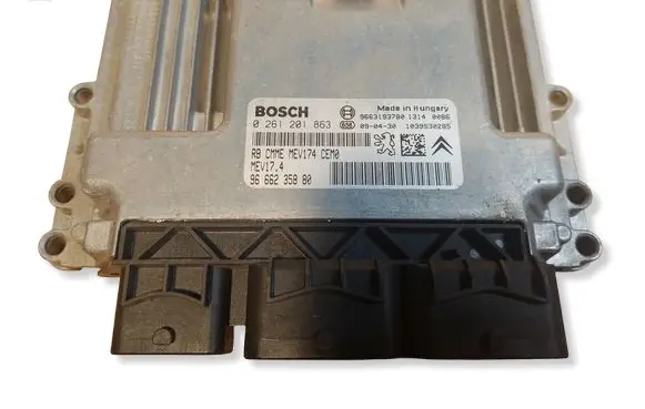 Peugeot 308 Engine control unit/module ECU 0261201863 9663193780 9666235880