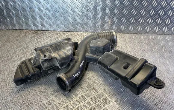 Intake resonator