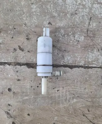 Audi A6 S6 C6 4F Headlight washer pump 