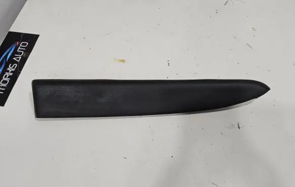 Suzuki Grand Vitara II Other front door trim element 8442064J00 8372764J00 84420-64J00