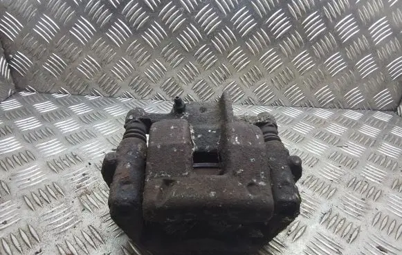 Toyota Verso Rear brake caliper