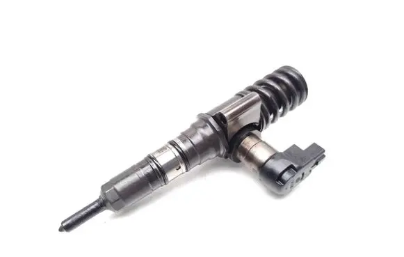 Audi A4 S4 B7 8E 8H Fuel injector 03G130073T