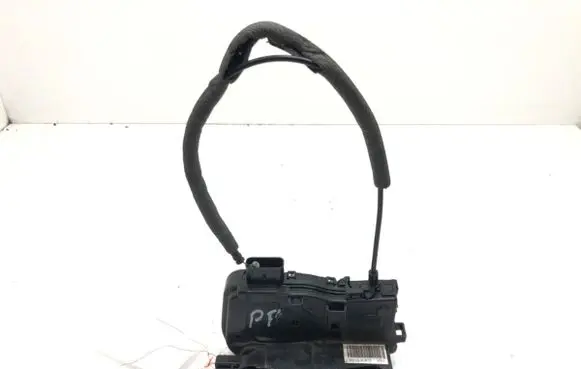 KIA Sportage Front door lock 81320-3U010