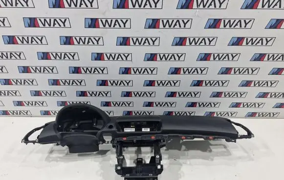 BMW 1 E81 E87 Dashboard 9158350
