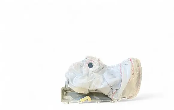 Knee airbag
