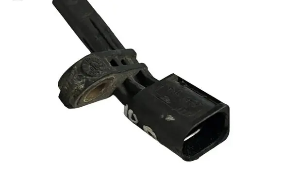 Volkswagen Golf V ABS brake wheel speed sensor 7H0927804 1007150703