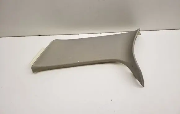 Mercedes-Benz C W204 (D)pillar trim (top) A2046901625