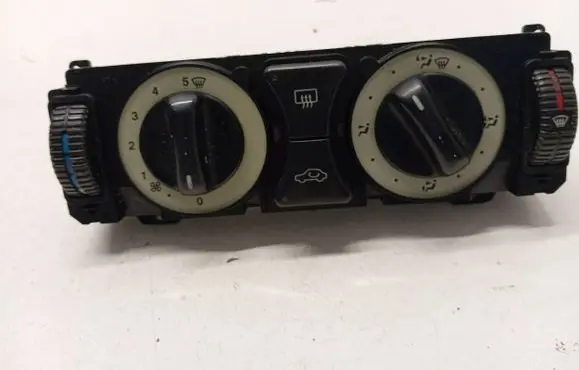 Mercedes-Benz SLK AMG R170 Climate control unit 1708300185