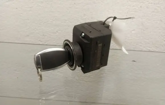 Mercedes-Benz E W211 Ignition lock 2115452308 33102213 701576661