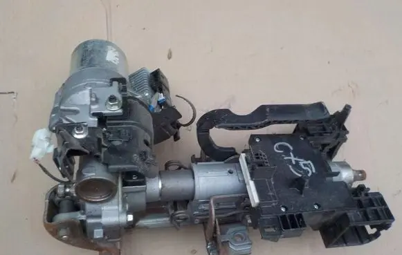 Mazda CX-5 Steering wheel axle set 8778886
