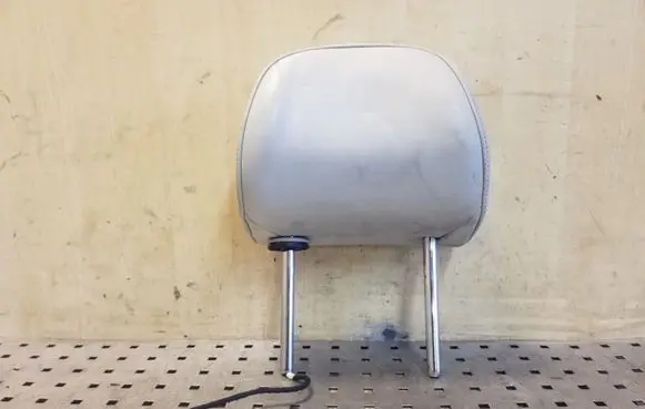 Audi A5 8T 8F Front seat headrest 
