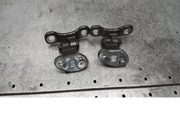 Volvo V50 Rear door upper hinge 30715360