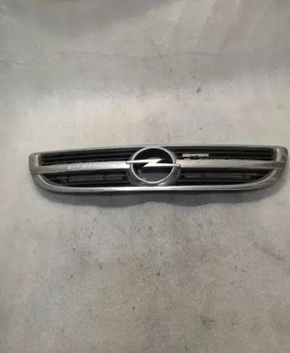 Opel Zafira A Front grill 24453538
