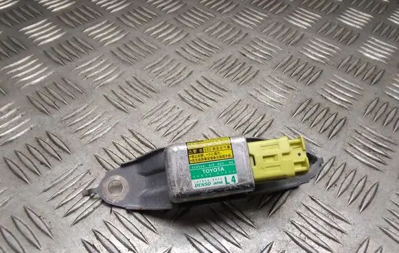 Toyota Prius (XW20) Airbag deployment crash/impact sensor 8983447020 1879000922
