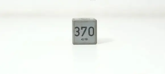 Audi A4 S4 B6 8E 8H Other relay 8D0951253