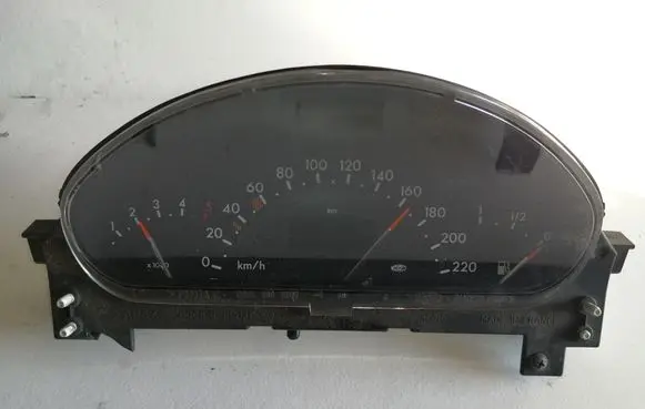 Mercedes-Benz A W168 Speedometer (instrument cluster) A1685403911