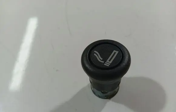 Audi A6 S6 C6 4F Cigarette lighter 