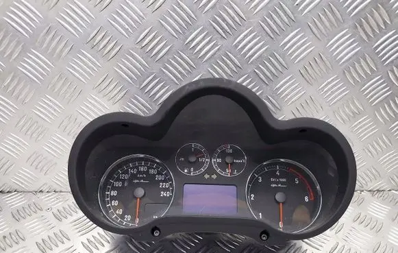 Alfa Romeo 147 Tachometer 156056618