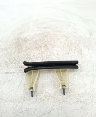 Citroen C4 I Picasso Rear door windshield rail 