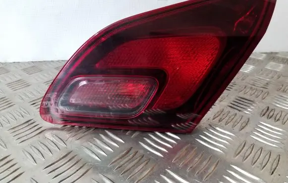 Opel Astra J Tailgate rear/tail lights