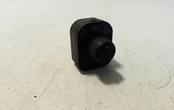Audi A6 S6 C6 4F Wing mirror switch 8E0959565