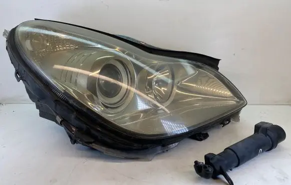 Mercedes-Benz CLS C219 Headlight/headlamp