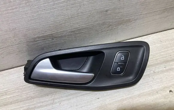 Ford Kuga II Front door interior handle GJ41R22601B