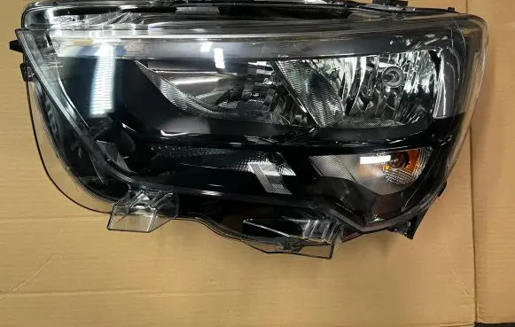 Opel Combo E Headlight/headlamp 9816825580 90145298