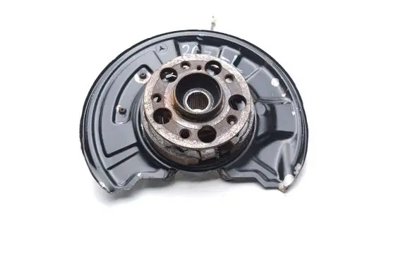 Mercedes-Benz E C207 W207 Rear wheel hub A2043500341