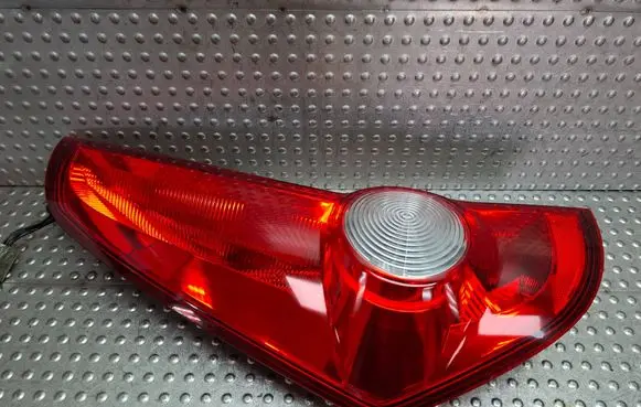 Opel Agila B Rear/tail lights S27639077 89071590