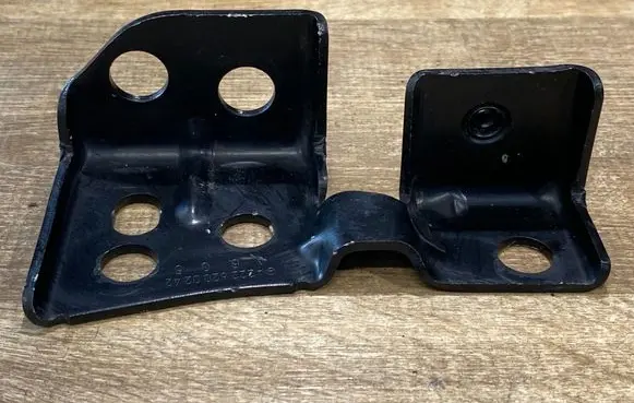 Mercedes-Benz S W222 Radiator support slam panel bracket A2226200242