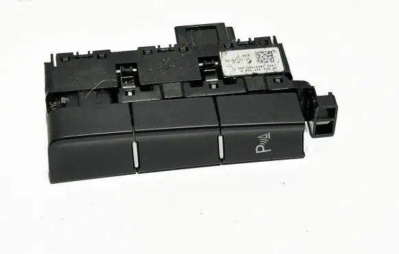 Volkswagen Golf VII Parking (PDC) sensor switch 5G1927238E 17955