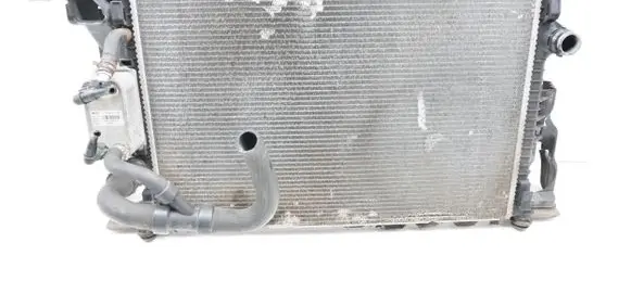 Volvo XC70 Coolant radiator 31261105