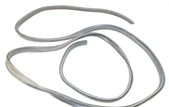 Renault Kangoo II Trunk rubber seal (body) 