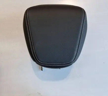 Opel Grandland X Rear seat headrest
