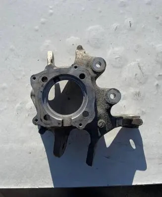 BMW 6 F12 F13 Rear wheel hub 685289 A1317M