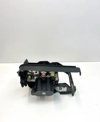 Mercedes-Benz SL R230 Hydraulic servotronic pressure valve A2213270215 A2303201143