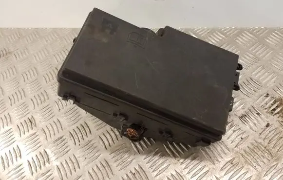 Mazda CX-7 Fuse box set EG2166767