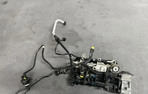 Renault Clio IV Fuel main line pipe 175201470R 30170820